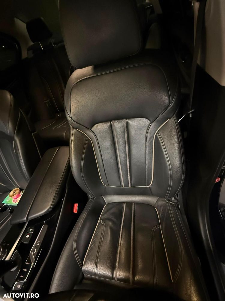 BMW Seria 5 520d Aut. Sport Line - 12