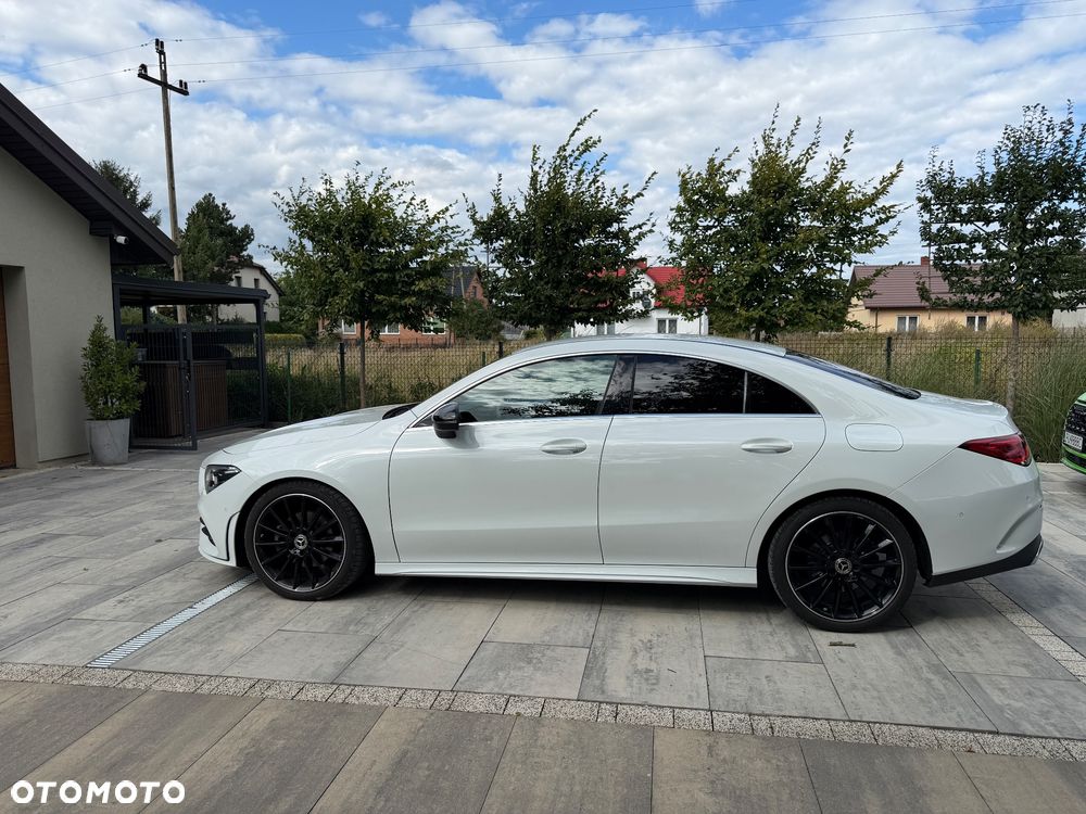 Mercedes-Benz CLA 200 7G-DCT - 3