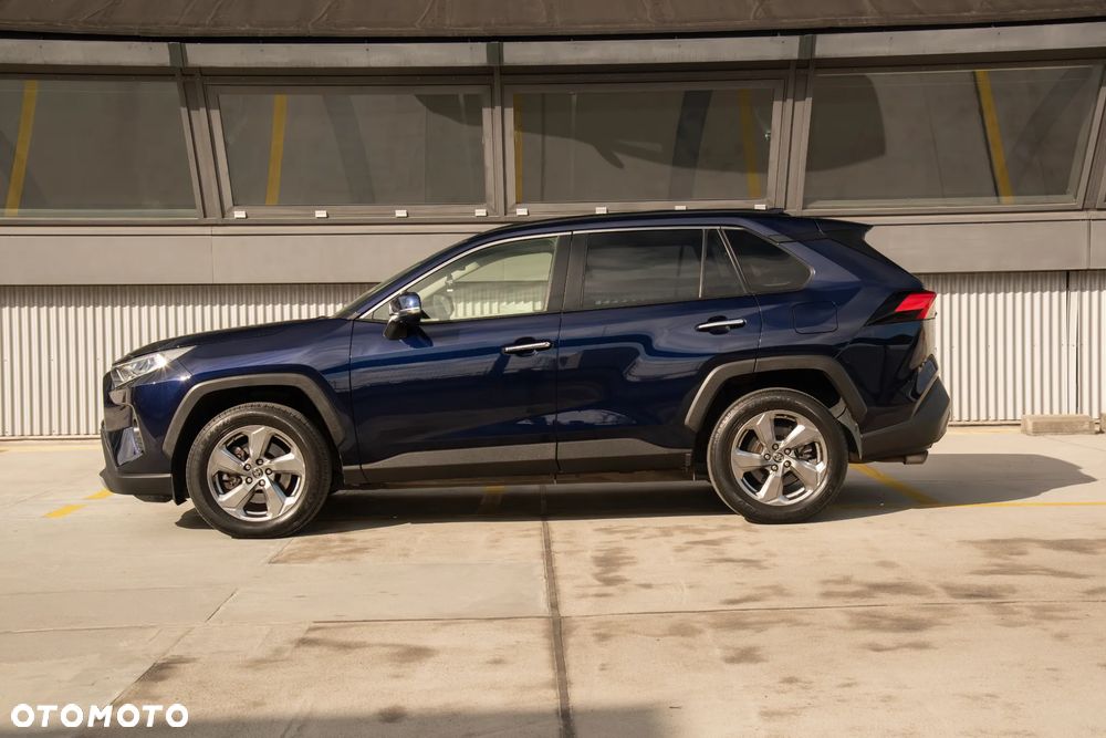 Toyota RAV4 - 17