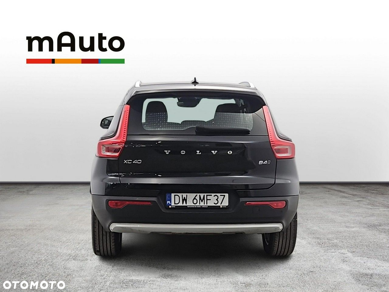 Volvo XC 40 - 4