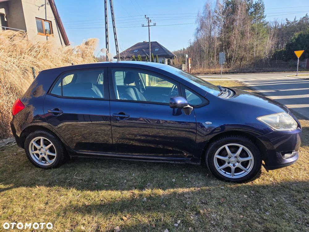 Toyota Auris 1.6 VVT-i Team - 7