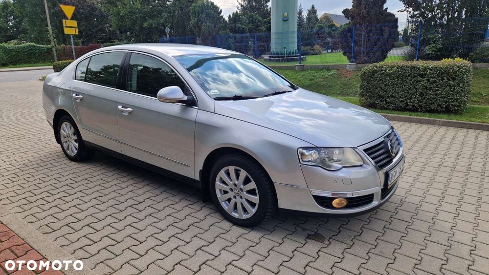 Volkswagen Passat 1.8 TSI Highline - 3