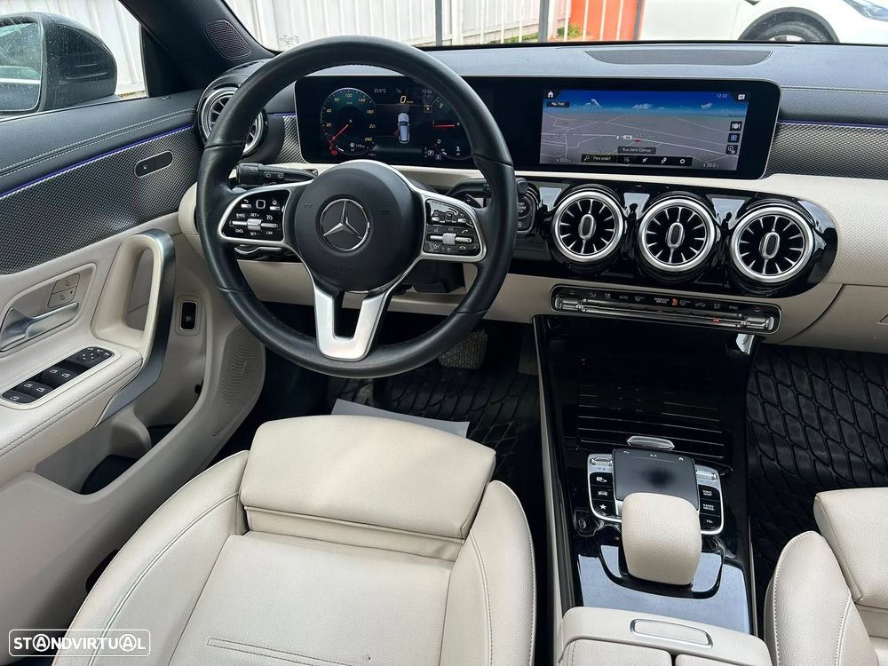 Mercedes-Benz CLA 180 d Shooting Brake Business Solutions Aut. - 44