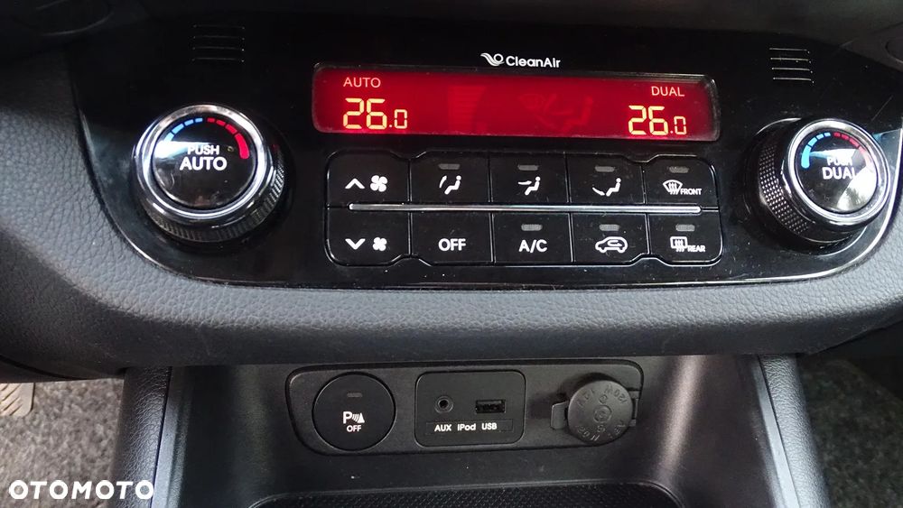 Kia Sportage 2.0 CRDI 2WD Spirit - 21