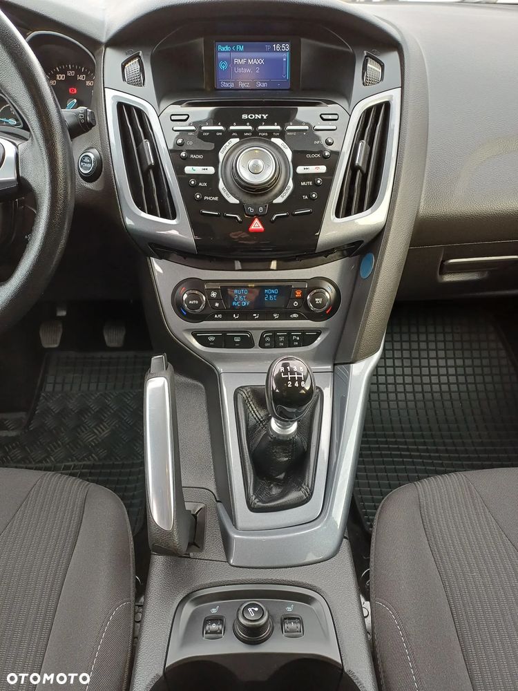 Ford Focus 1.6 EcoBoost Start-Stopp-System Titanium - 25