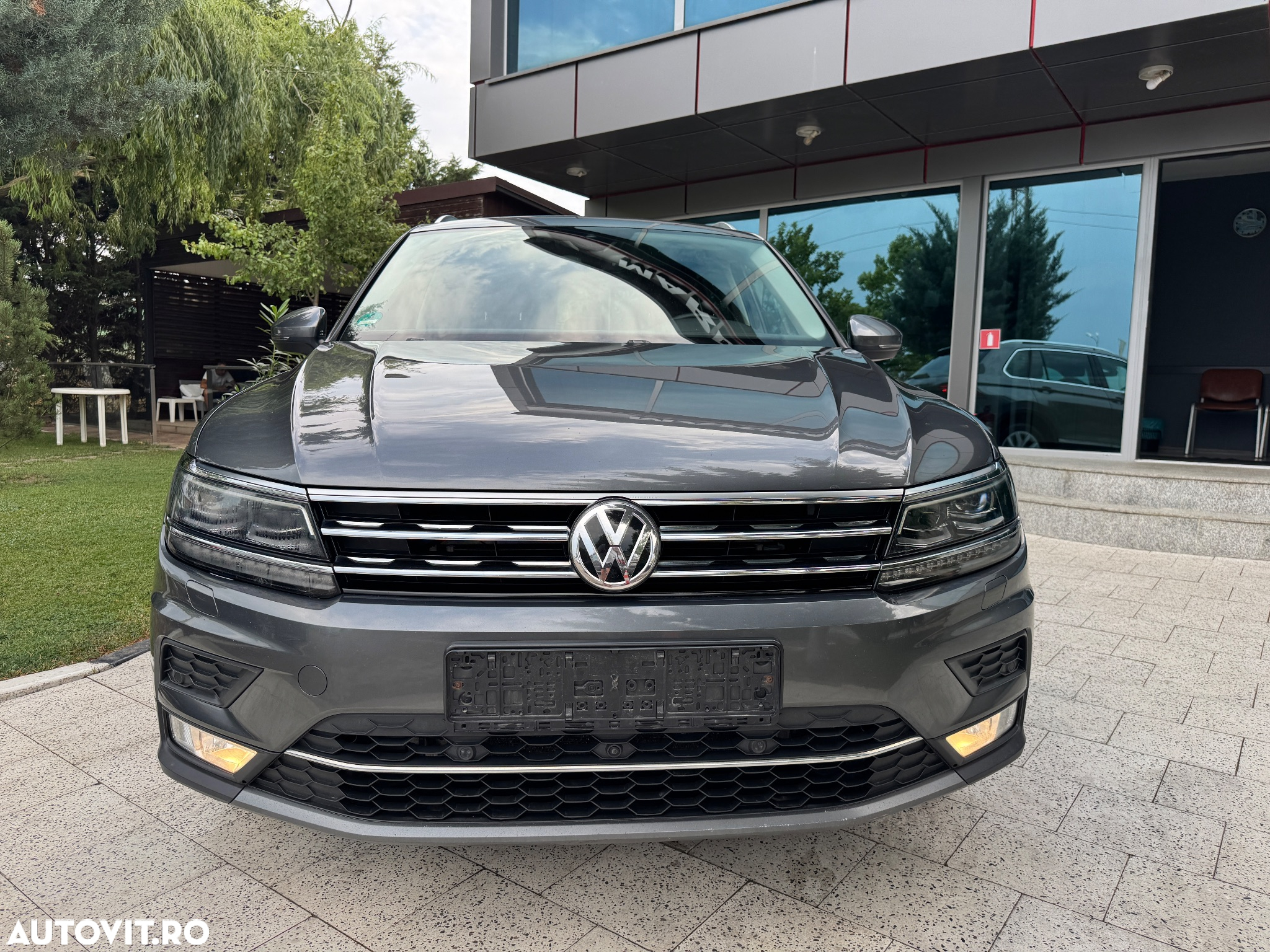 Volkswagen Tiguan 2.0 TDI 4Mot DSG Comfortline - 28
