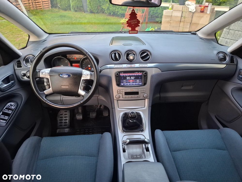 Ford S-Max - 6