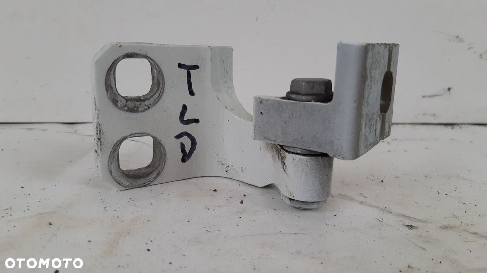 FIAT 500X ZAWIAS DRZWI LEWY TYŁ DÓŁ 296