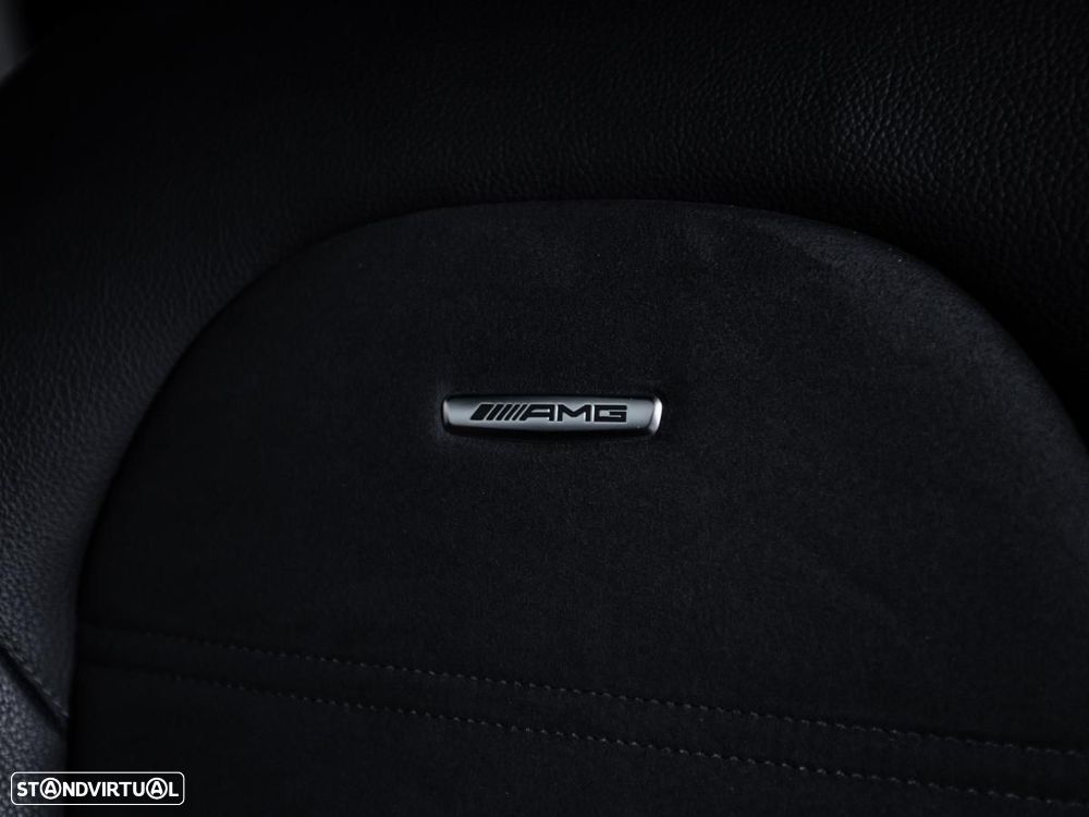 Mercedes-Benz C 63 AMG - 15