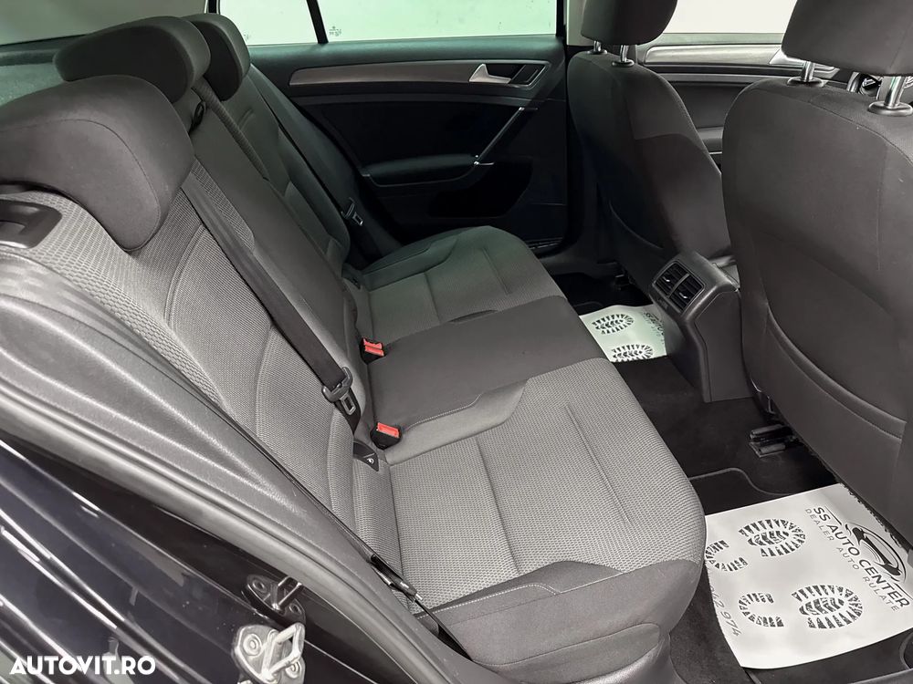 Volkswagen Golf 1.2 TSI BlueMotion Technology Comfortline - 19