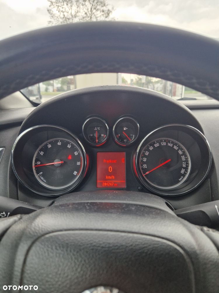 Opel Astra 1.4 T Cosmo S&S - 10