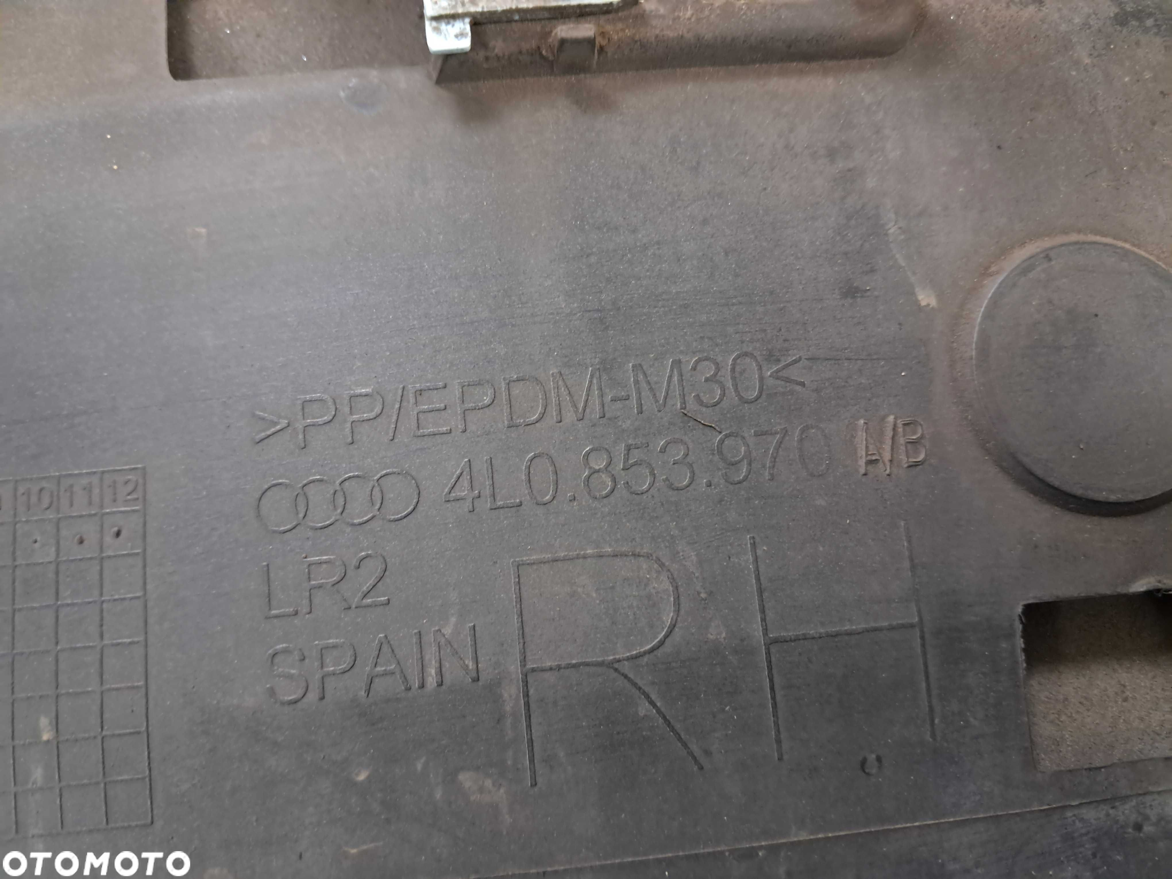 AUDI Q7 4L nakładka listwa drzwi drzwiowa prawy tył prawa tylna LZ9Y - 5
