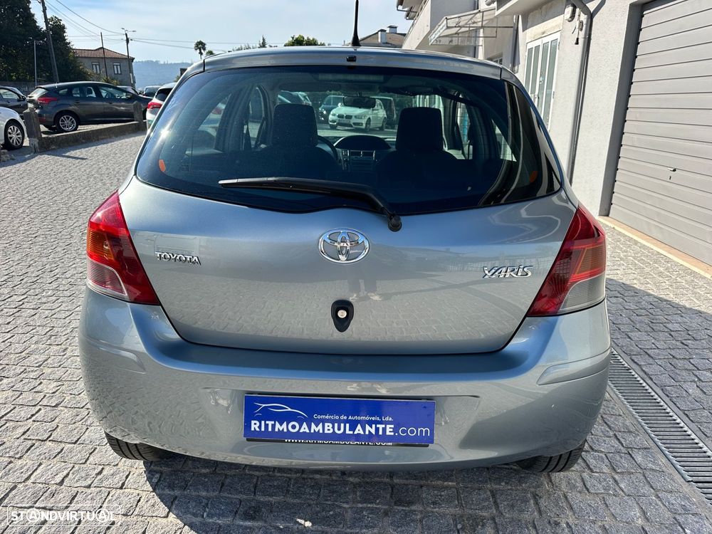 Toyota Yaris 1.4 D-4D AC - 3