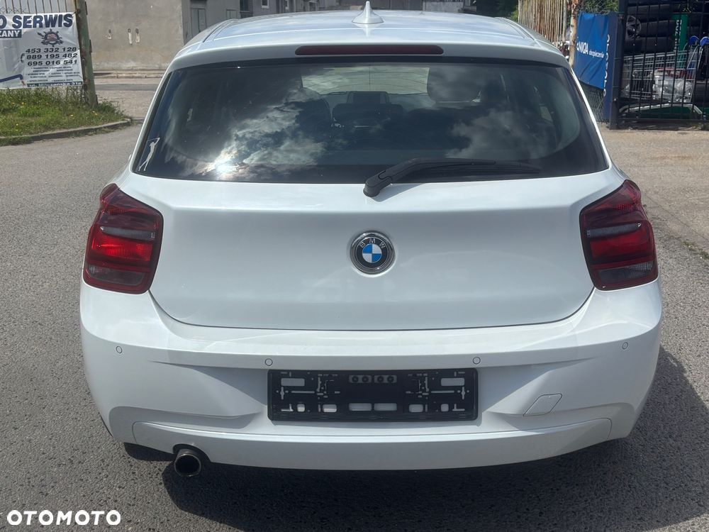 BMW Seria 1 116i Sport Line - 7