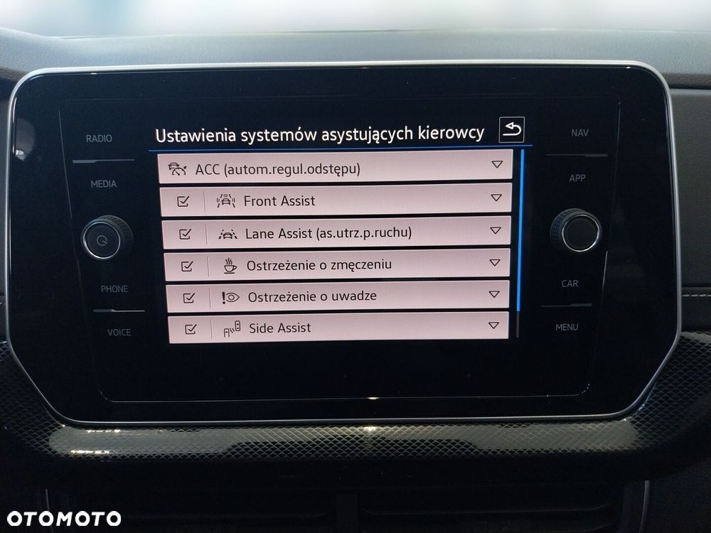Volkswagen T-Cross - 16