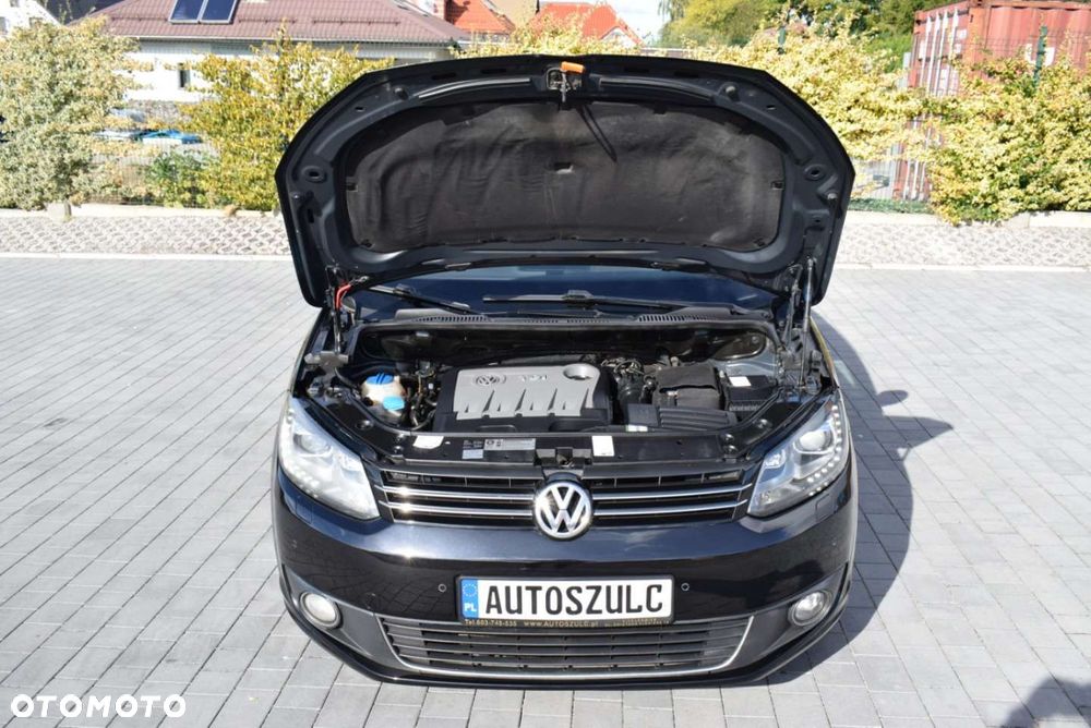 Volkswagen Touran - 14