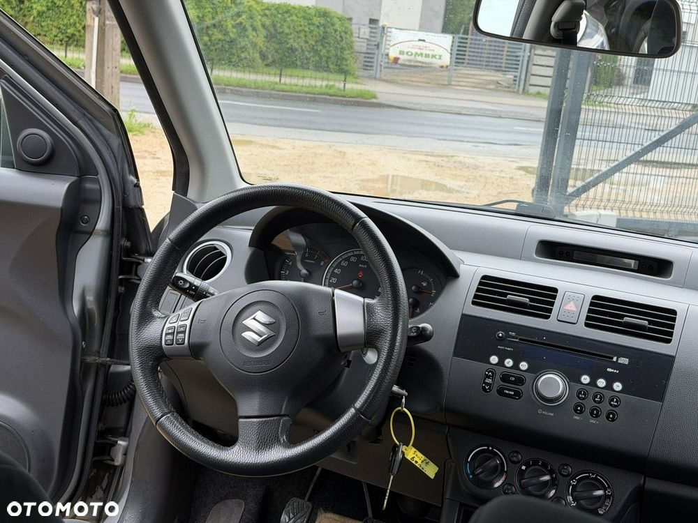 Suzuki Swift - 24