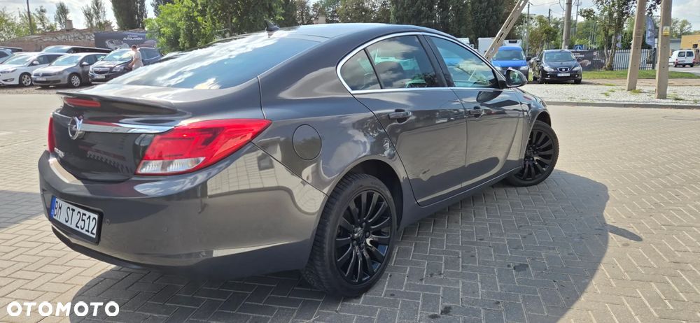 Opel Insignia 1.8 Design Edition - 12