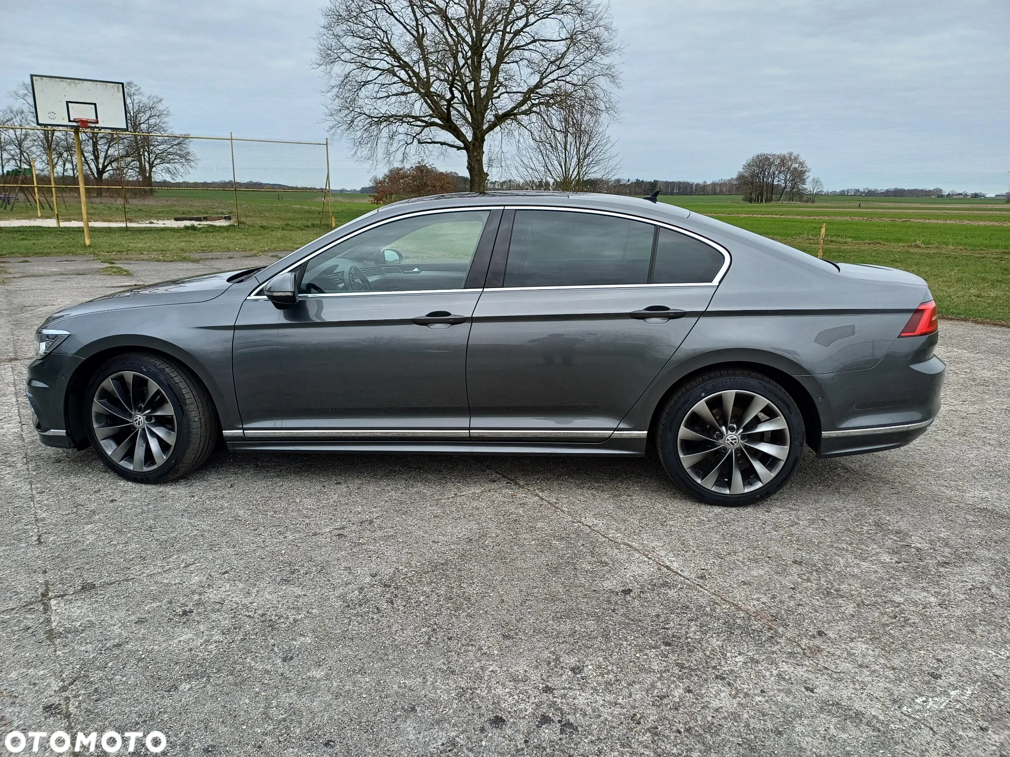 Volkswagen Passat 2.0 TDI BMT Highline DSG - 13