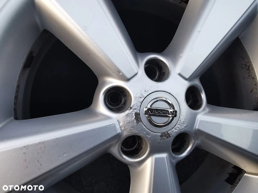 Felgi Nissan 5x114.3 17 Cali - 4