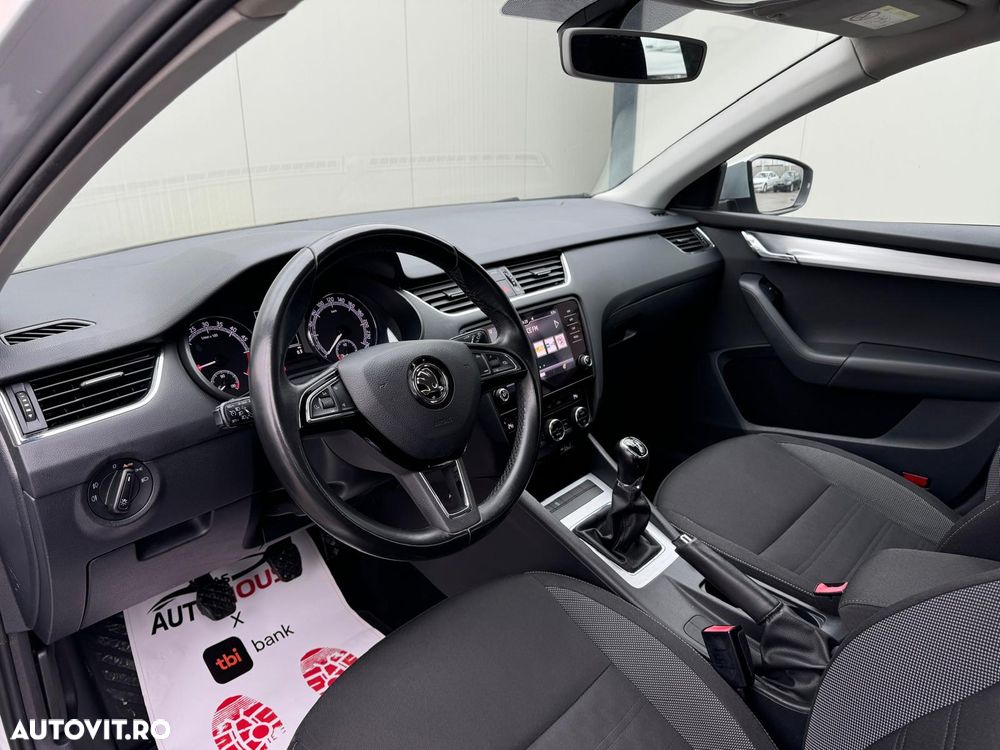Skoda Octavia 1.6 TDI Drive - 9