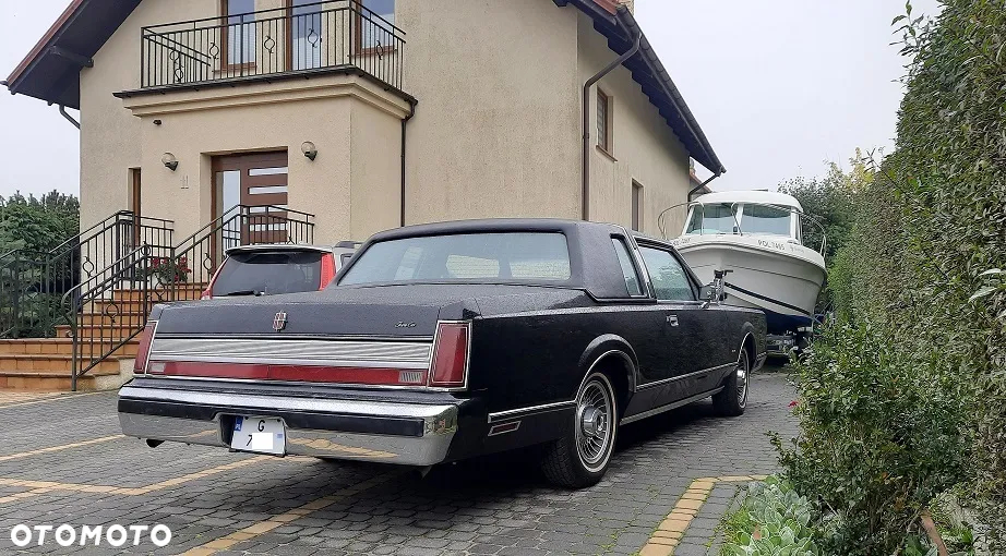 Lincoln Mark - 2