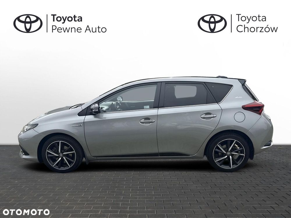 Toyota Auris - 2