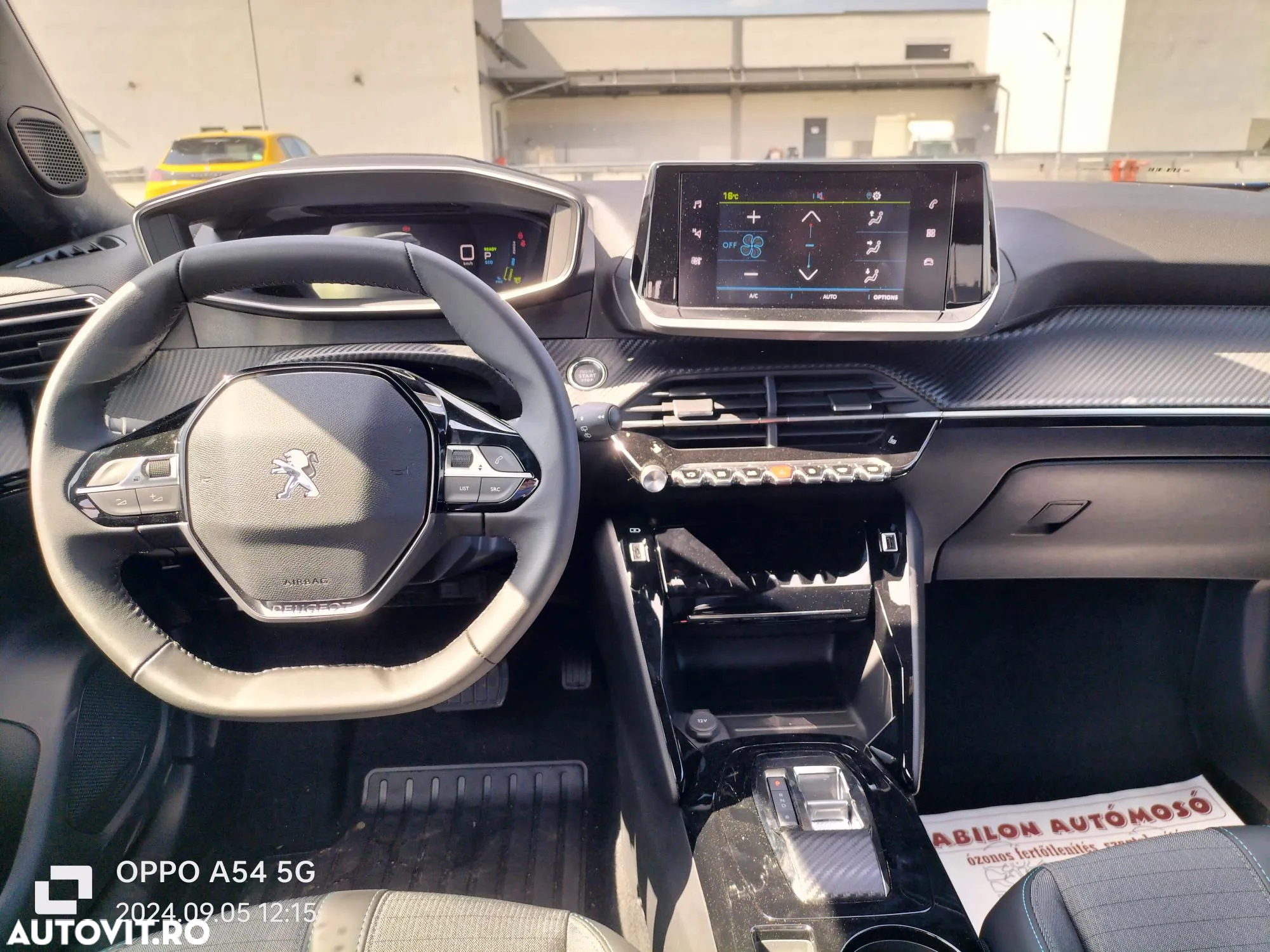 Peugeot 2008 e-2008 Allure Pack - 3
