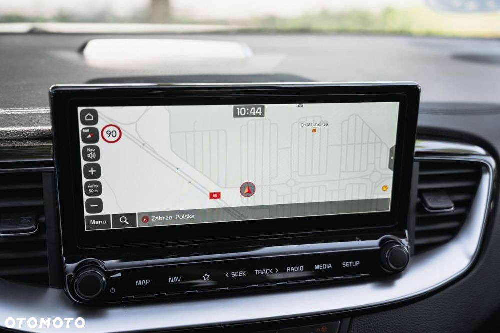Kia XCeed - 19
