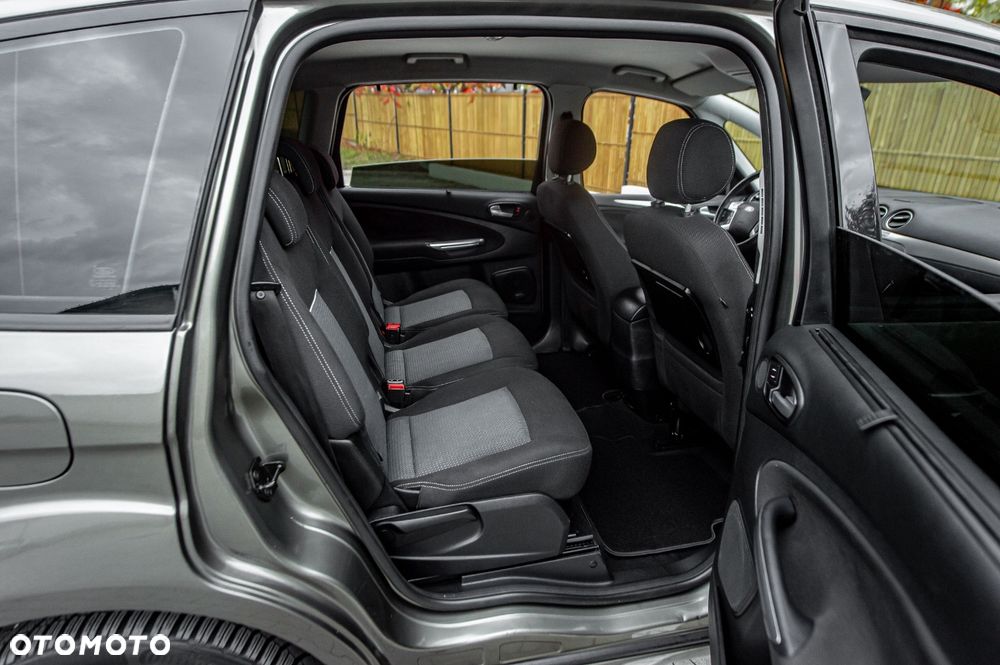 Ford S-Max 2.0 Viva Titanium - 36
