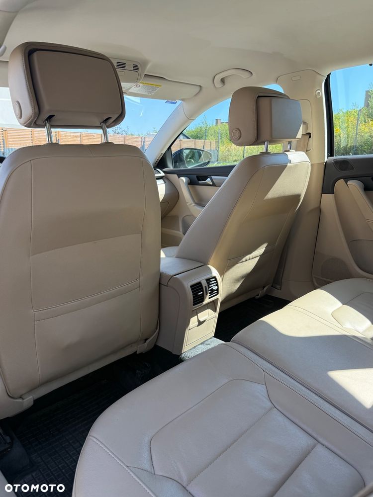 Volkswagen Passat 2.0 TDI Comfortline DSG - 15