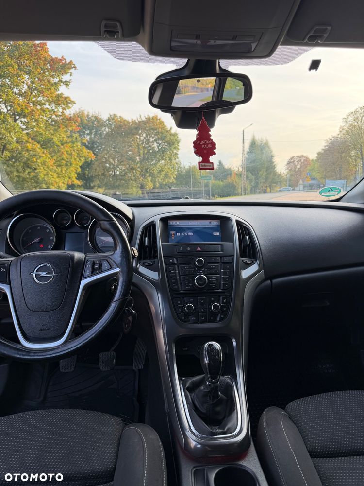 Opel Astra - 4