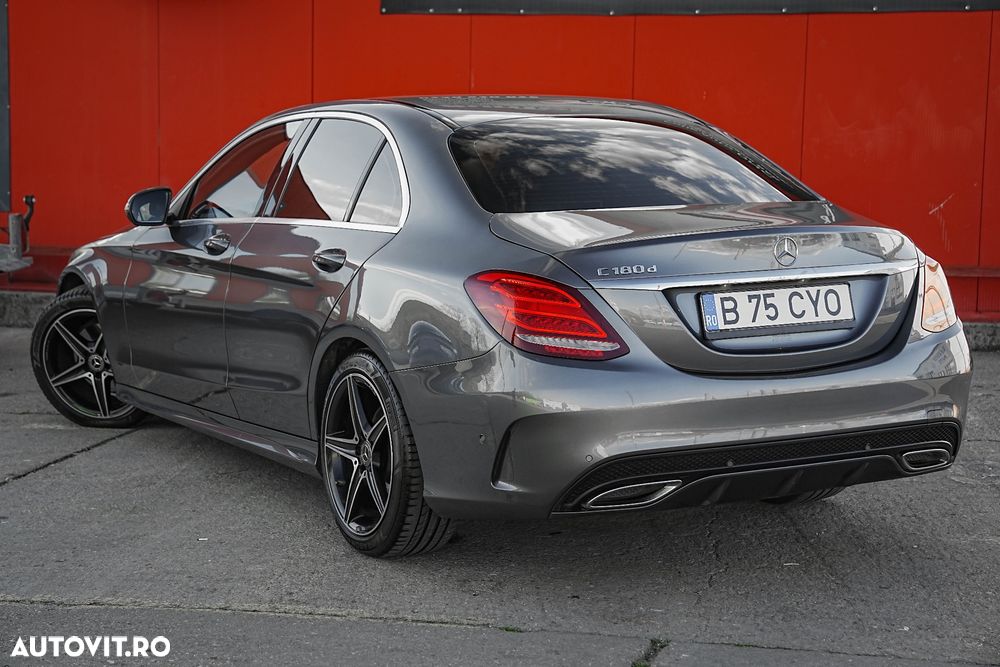 Mercedes-Benz C 180 (BlueTEC) d 7G-TRONIC AMG Line - 7