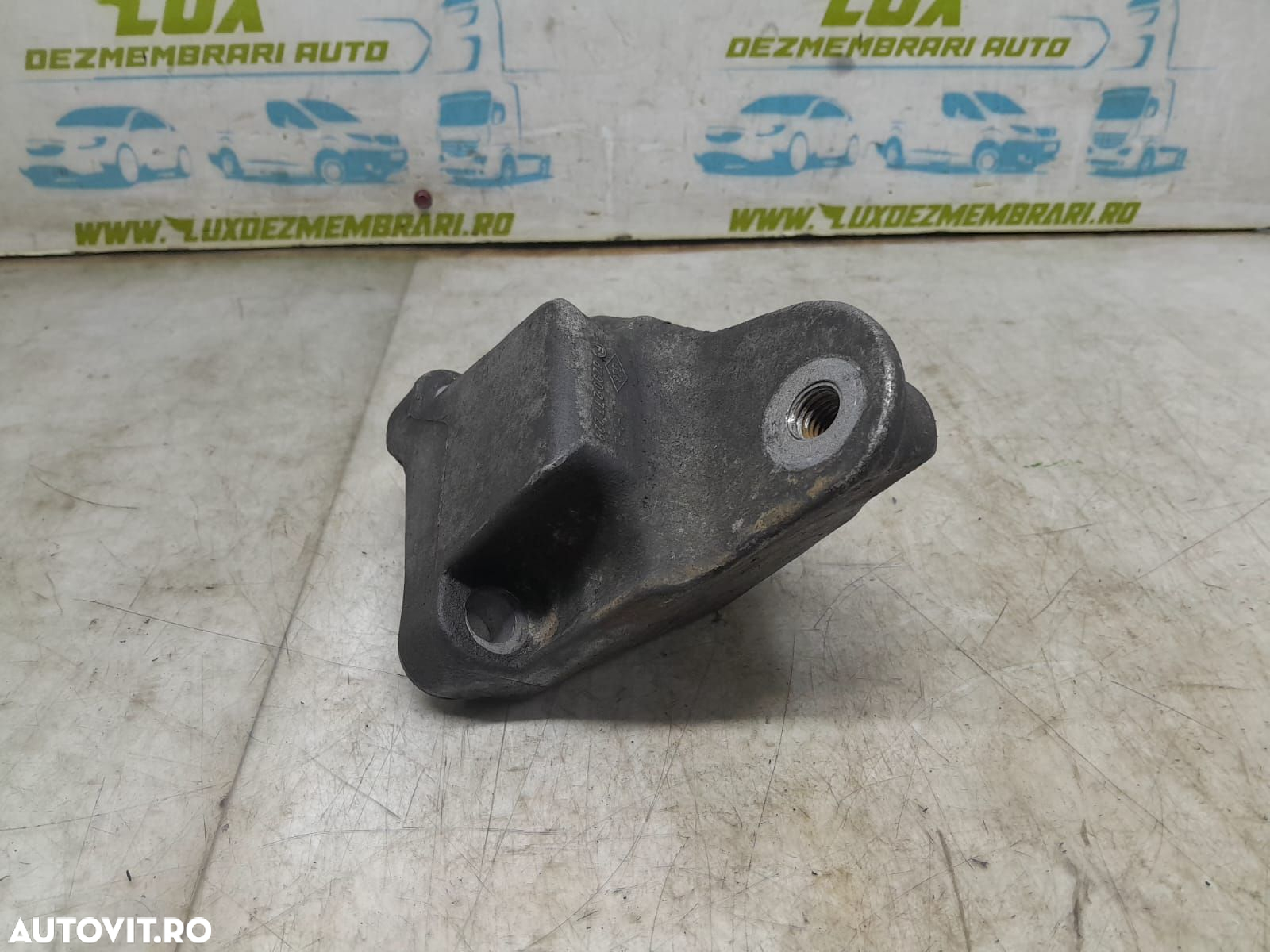 Suport motor 1.5 dci k9k 8200277229 Renault Scenic 2 [2003 - 2006] - 2