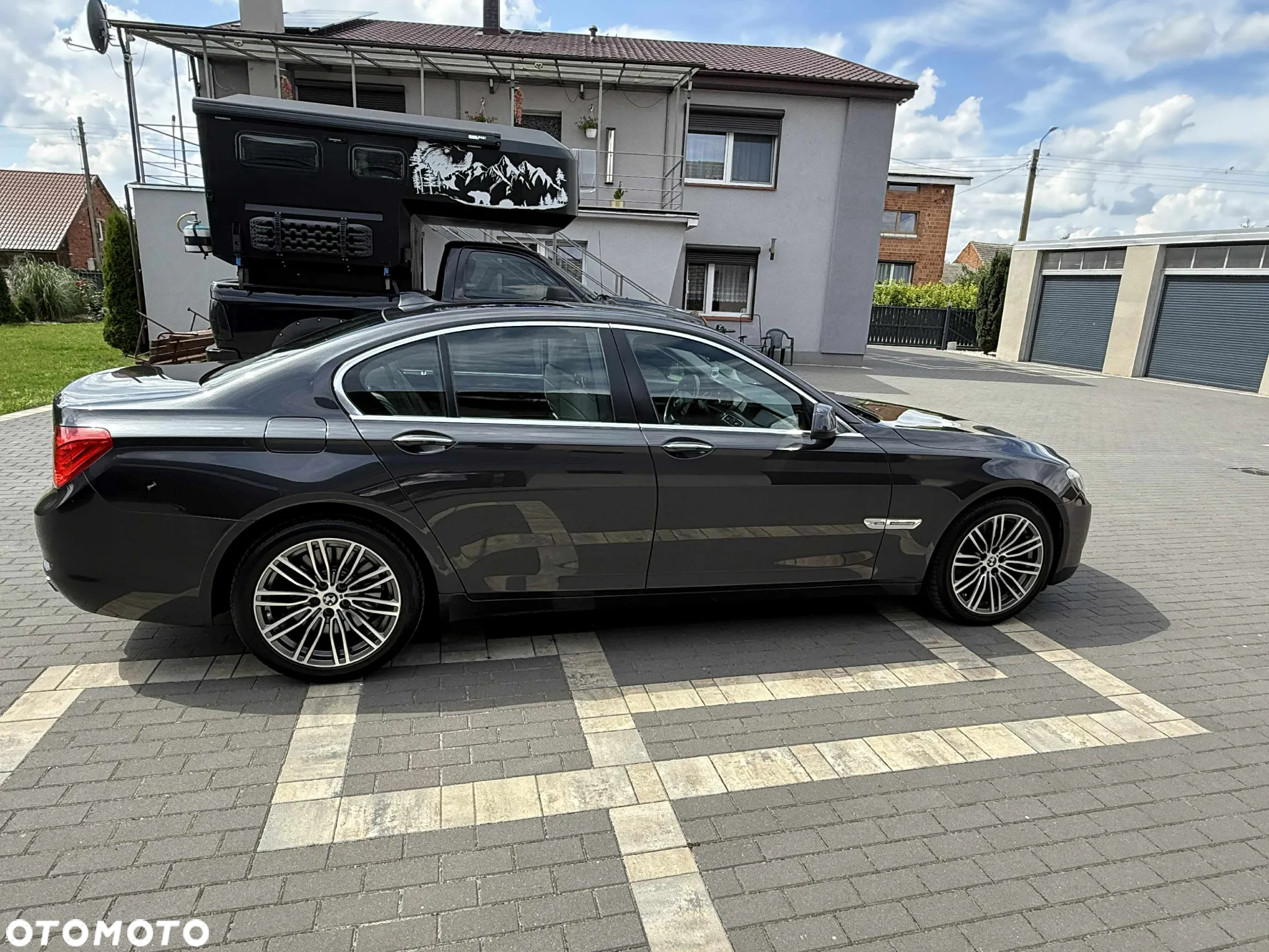 BMW Seria 7 750i xDrive - 9