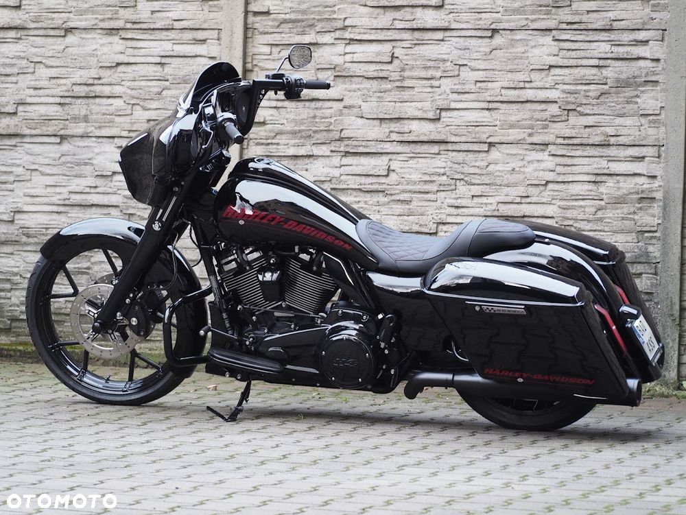 Harley-Davidson FLHXS Special - 37