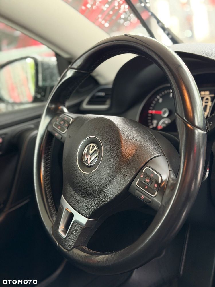 Volkswagen Passat 1.6 TDI BlueMotion Technology Business Edition - 13
