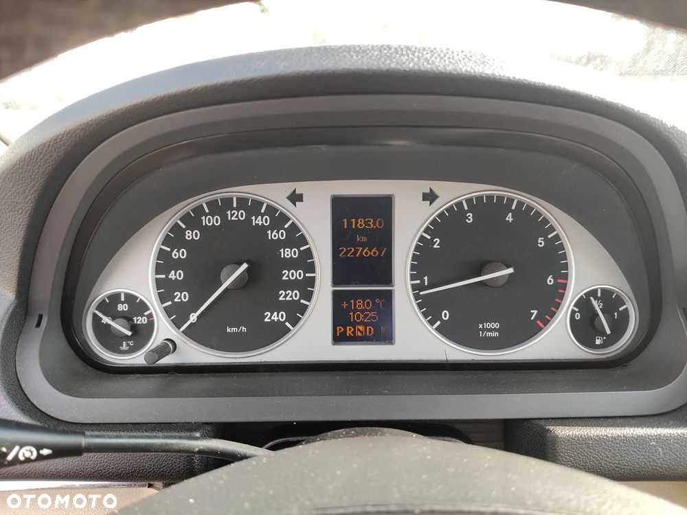 Mercedes-Benz Klasa B 170 Autotronic Special Edition - 11