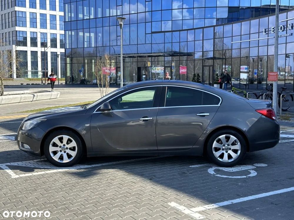 Opel Insignia 2.0 CDTI Edition - 2