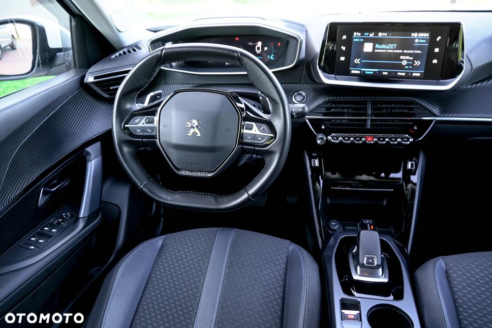 Peugeot 2008 BlueHDi 130 EAT8 Allure Pack - 22