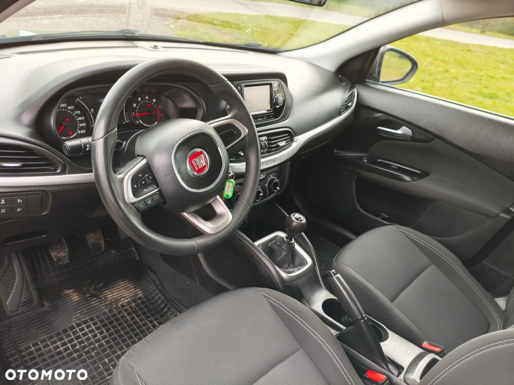 Fiat Tipo 1.4 T-Jet Easy - 5