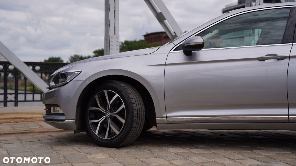 Volkswagen Passat 1.8 TSI BMT Highline DSG - 11