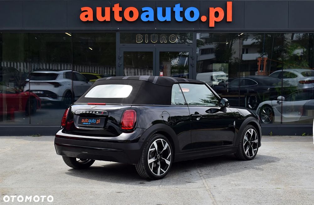 MINI Cooper S John Works Trim - 30