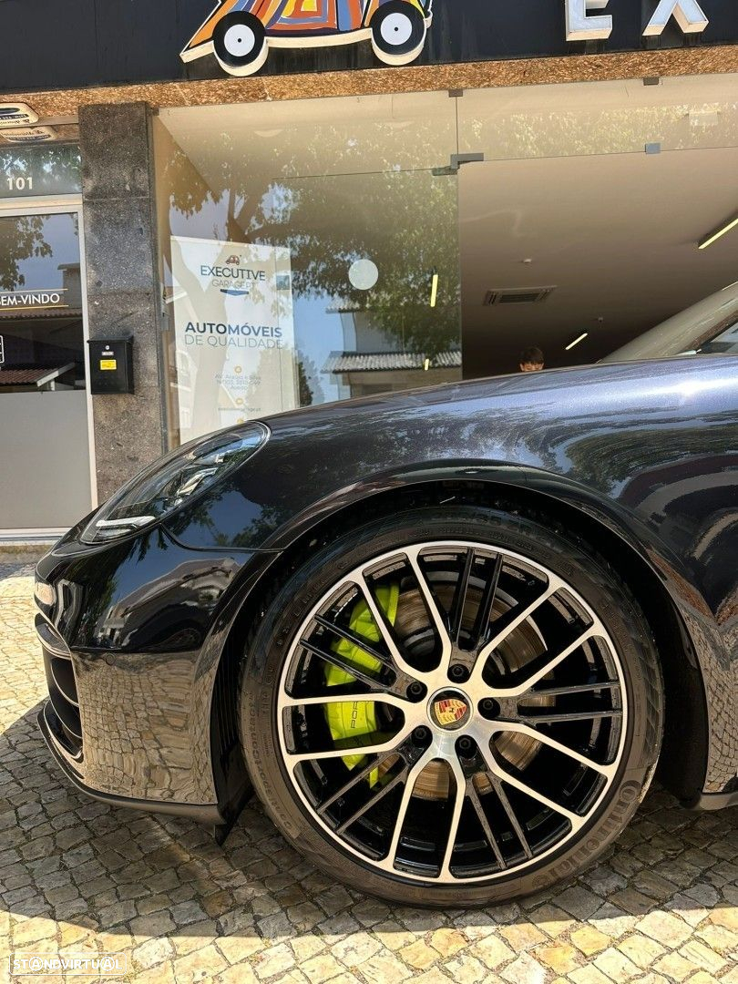 Porsche Panamera Sport Turismo 4 E-Hybrid - 4