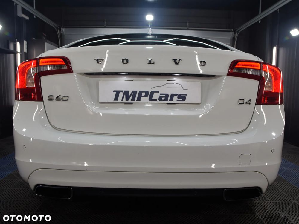 Volvo S60 D4 Drive-E Momentum - 12