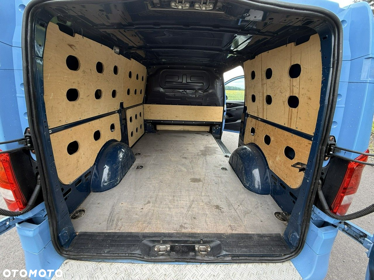 Mercedes-Benz Vito - 19