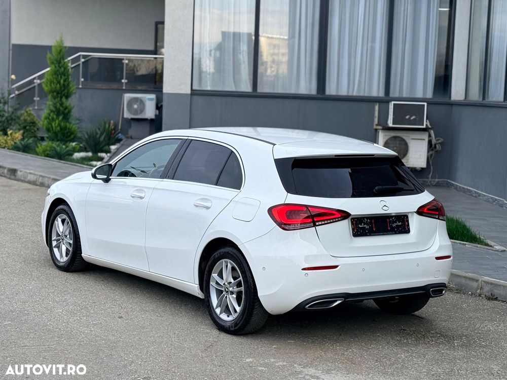 Mercedes-Benz A 180 d 7G-DCT - 15