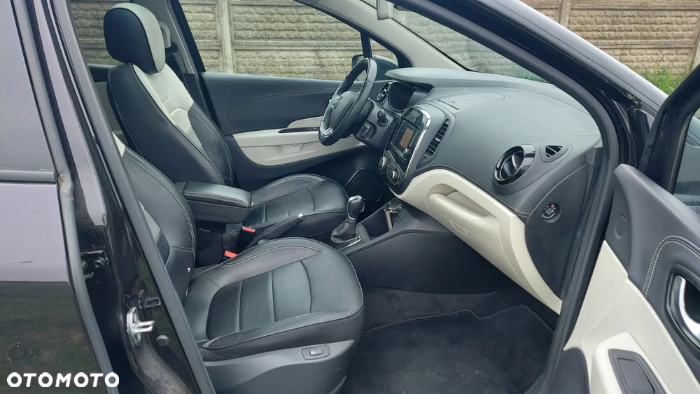 Renault Captur ENERGY dCi 90 EDC Initiale Paris - 9