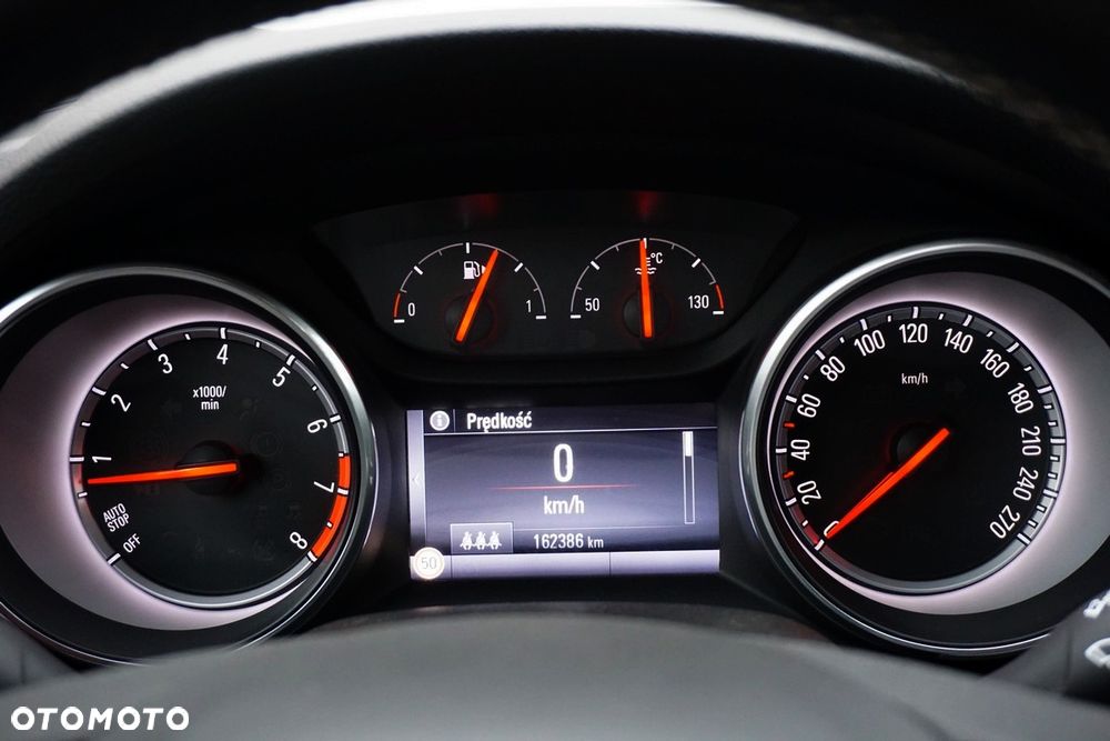 Opel Astra 1.4 Turbo Cosmo - 27