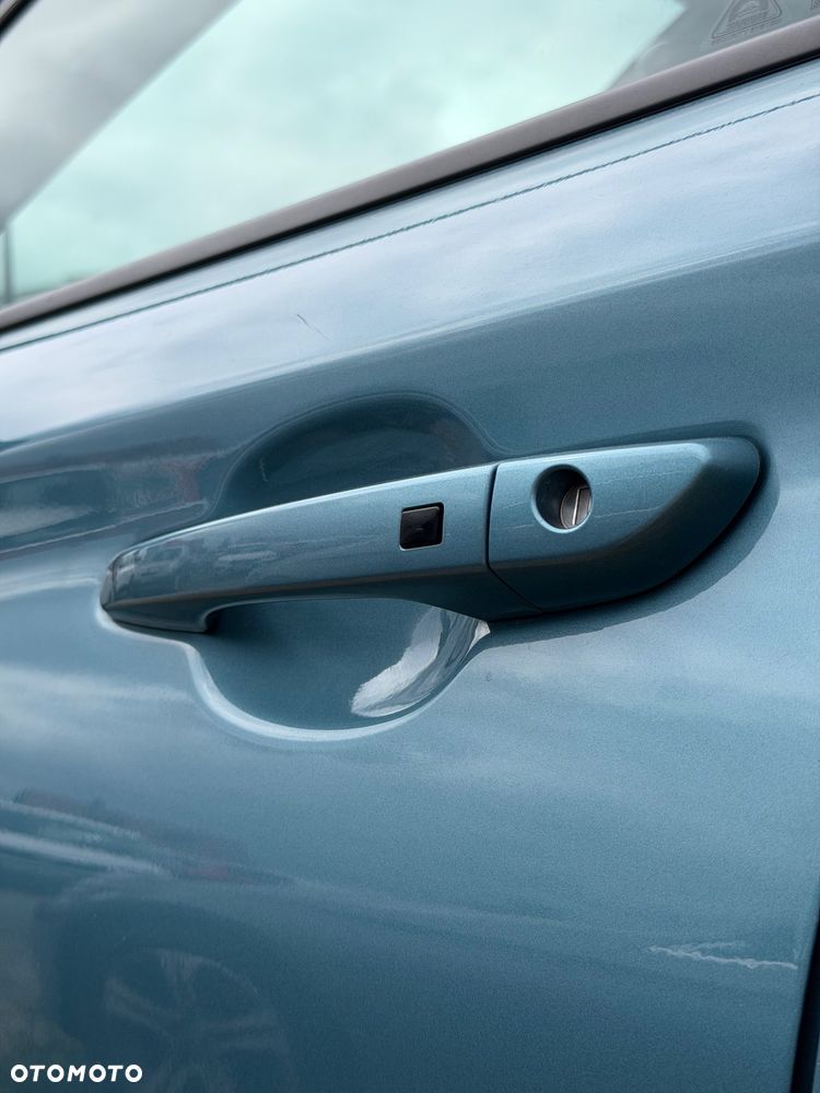 Hyundai Kona Business - 32